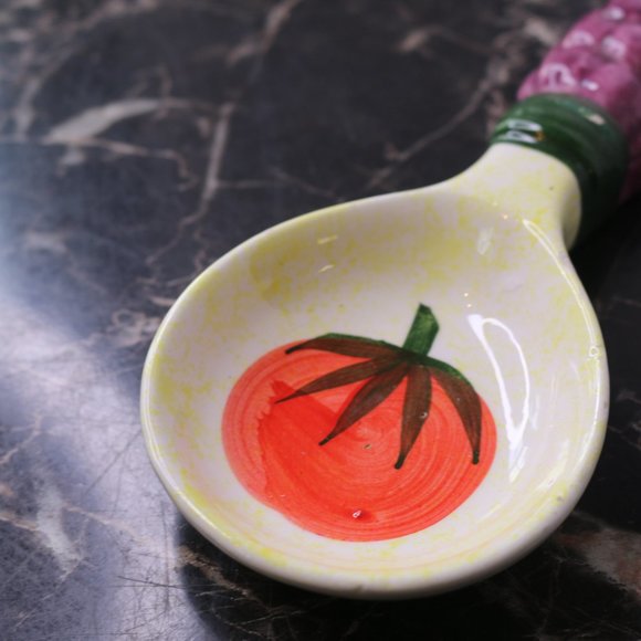 Vintage rare Spoon rest grape shape with tomatoes in the center in porcelain - Picture 2 of 5